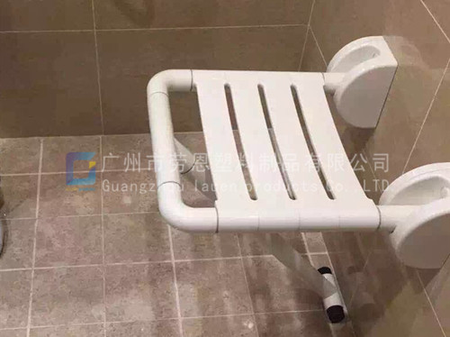 踏踏實實，一點一滴，讓沐浴座椅成為良心之作